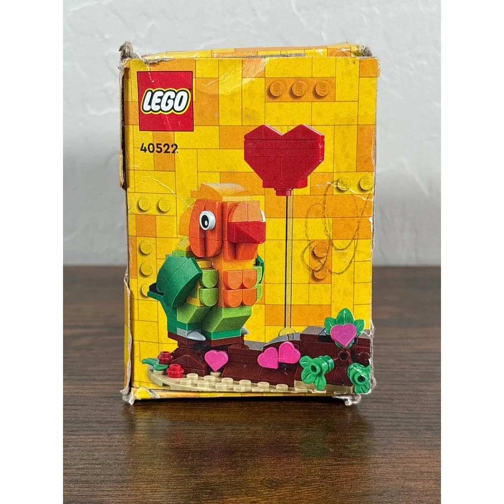 LEGO Valentine Lovebirds 40522 Seasonal Building Kit 298 Pc Retired New Box Wear